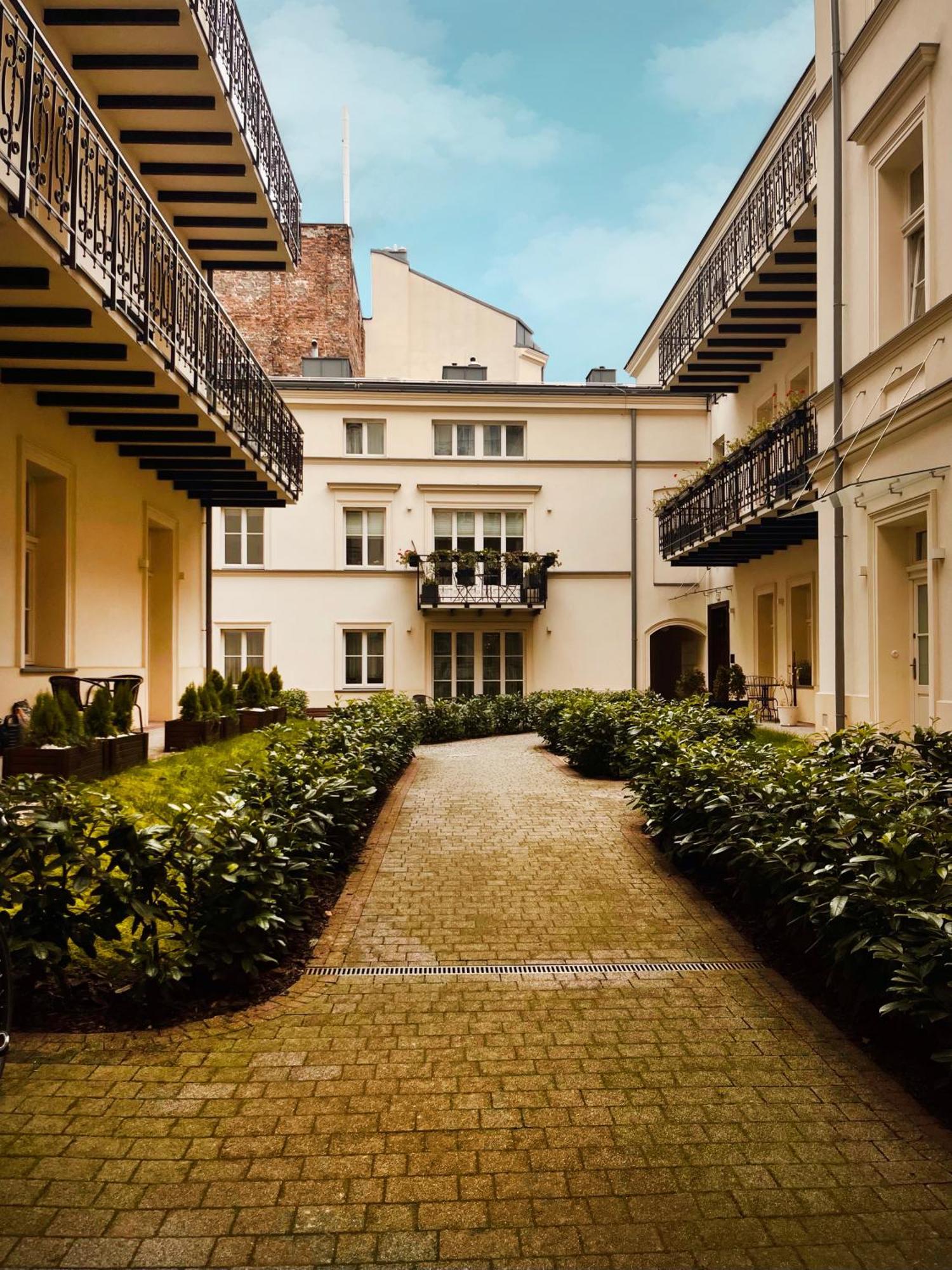 Large 75 M2 Apartment For 6 Guests Next To Wawel Castle Krakau Buitenkant foto
